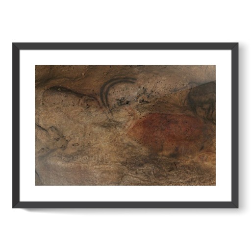Grotte de Font-de-Gaume, rennes noir et rouge, dit aussi panneau des rennes affrontés (affiches d'art encadrées)