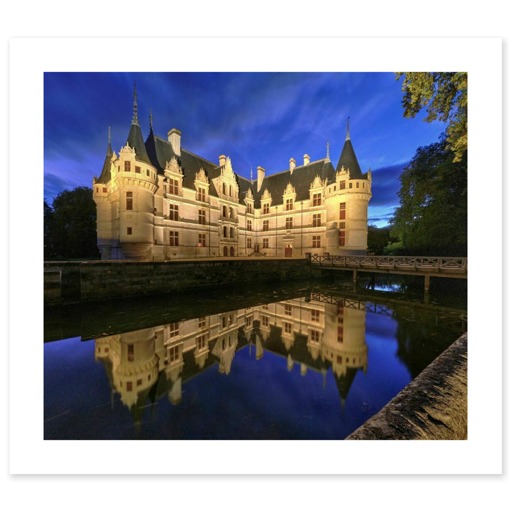Château d'Azay-le-Rideau, façade sur cour de nuit (affiches d'art)