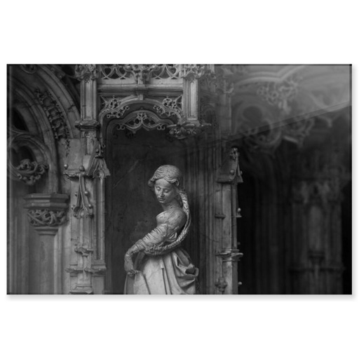 Tombeau de Philibert le Beau, décor sculpté : Sibylle Agrippa (panneaux acryliques)