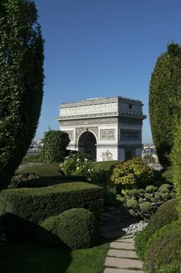 Arc de triomphe de l'Étoile vu du nord-est