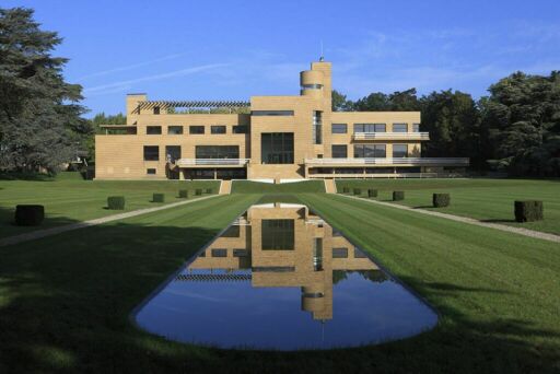 Villa Cavrois, vue axiale de la façade sud