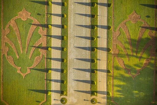 Château de La Motte-Tilly, parc, parterres de broderie