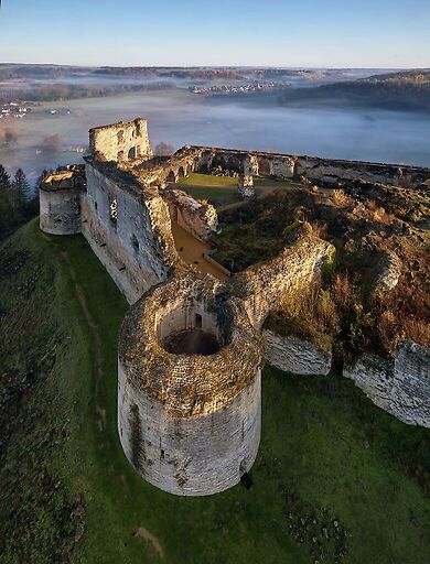 Château de Coucy, front ouest