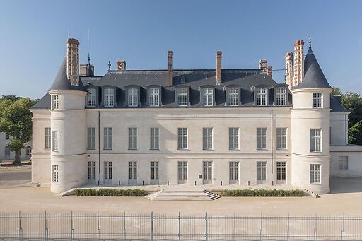 Château de Villers-Cotterêts, façade nord, entrée de la Cité internationale de la langue française, vue aérienne
