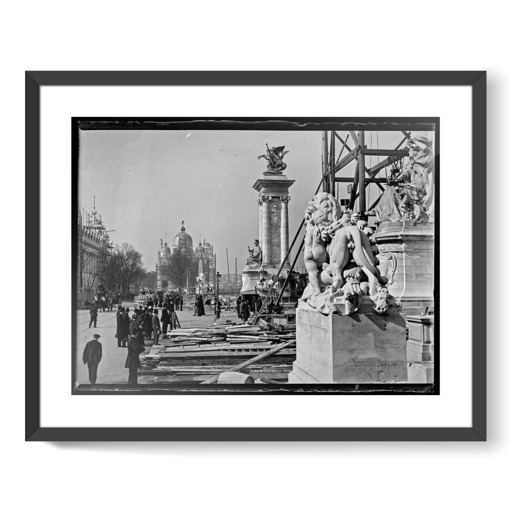 La construction du Pavillon de l'Italie et du pont Alexandre III (framed art prints)