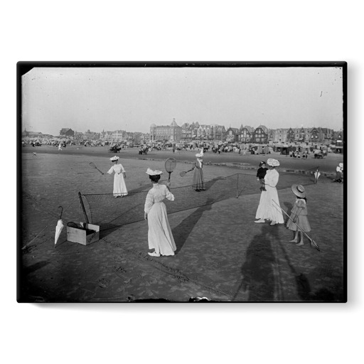 Joueuses de tennis sur la plage de Berck (stretched canvas)