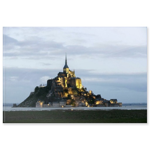 Mont-Saint-Michel, illumination du Mont et de la passerelle pendant les grandes marées des 20 et 21 mars 2015 (panneaux acryliques)