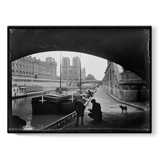 La préfecture de police et la cathédrale Notre-Dame vues depuis le quai des Grands-Augustins, sous le pont Saint-Michel (toiles sur châssis)