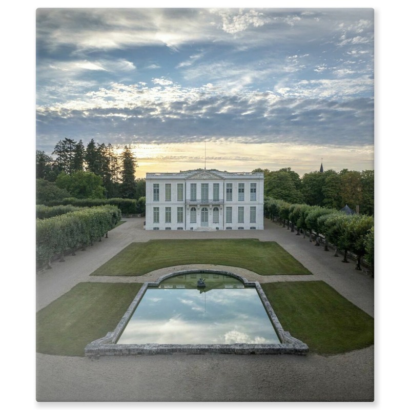 Château de Bouges, façade ouest et bassin (aluminium panels) · Boutique ...