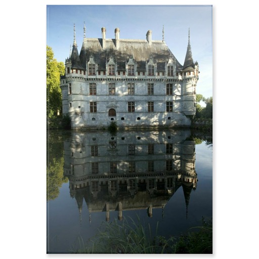 Château d'Azay-le-Rideau, vue d'ensemble de la façade ouest (panneaux acryliques)