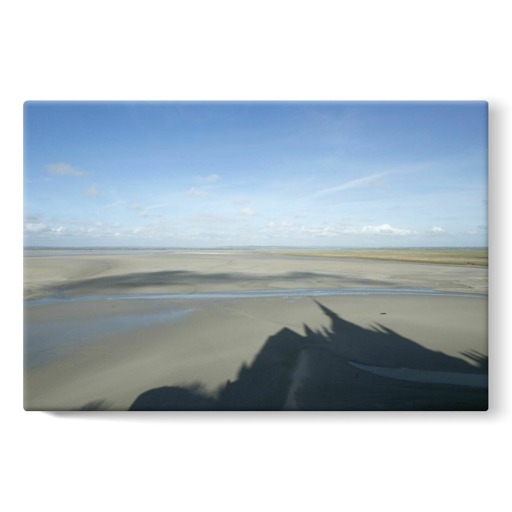 Ombre de l'abbaye du Mont-Saint-Michel sur le sable de la baie (toiles sur châssis)