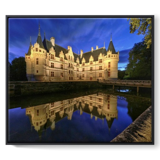 Château d'Azay-le-Rideau, façade sur cour de nuit (toiles encadrées)