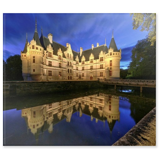 Château d'Azay-le-Rideau, façade sur cour de nuit (acrylic panels)