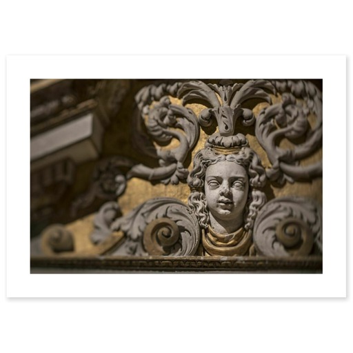 Château des ducs d'Épernon, appartement de la reine, première antichambre de la reine, détail du décor sculpté de la cheminée (art prints)